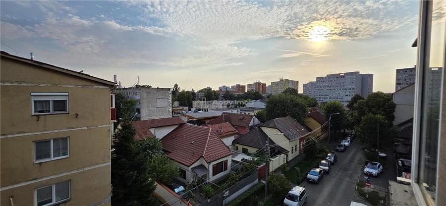 Apartament cu 2 camere decomandat în Șagului