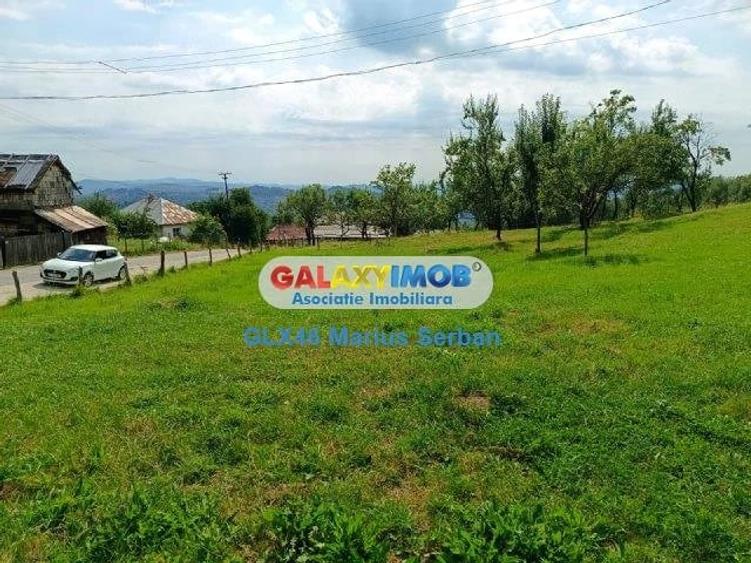 Teren de 2000 mp, în Periferie