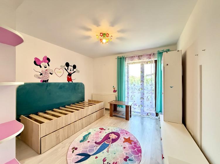 Duplex cu 4 camere cu Canalizare în Dumbrăvița