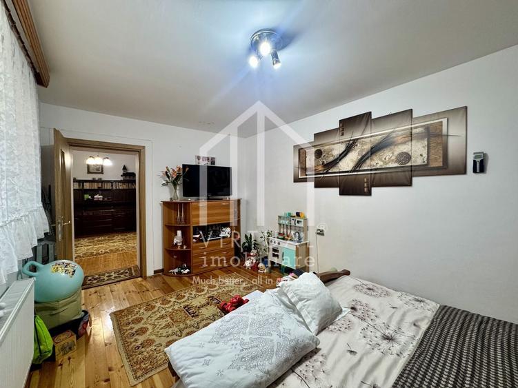 Apartament cu 3 camere, mobilat în Central