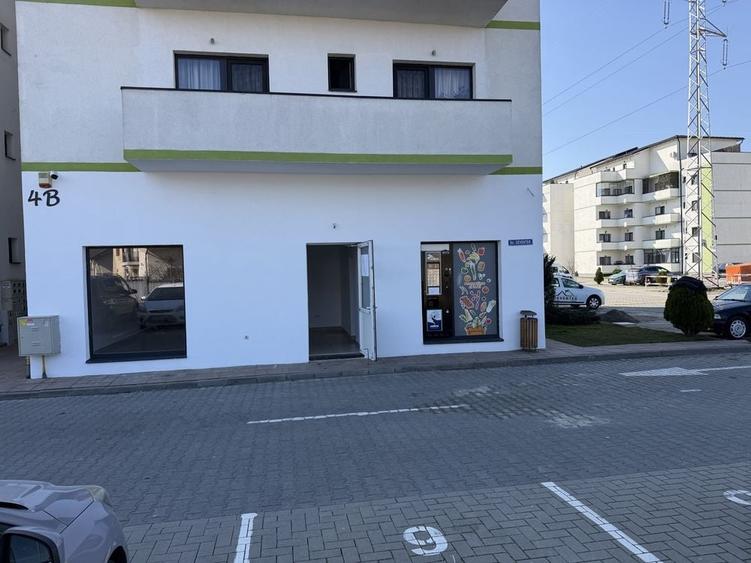 Spațiu comercial, de 54 mp, în Exterior Vest