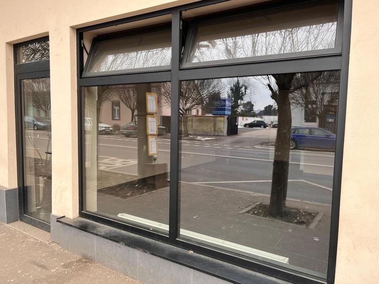 Spațiu comercial, de 120 mp, în Șagului