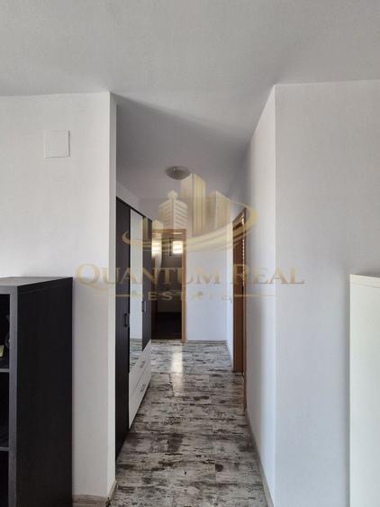 Apartament cu 2 camere semidecomandat în Titan