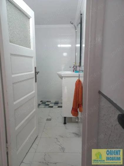 Casă cu 6 camere cu Teren 170 Mp în Tomis I