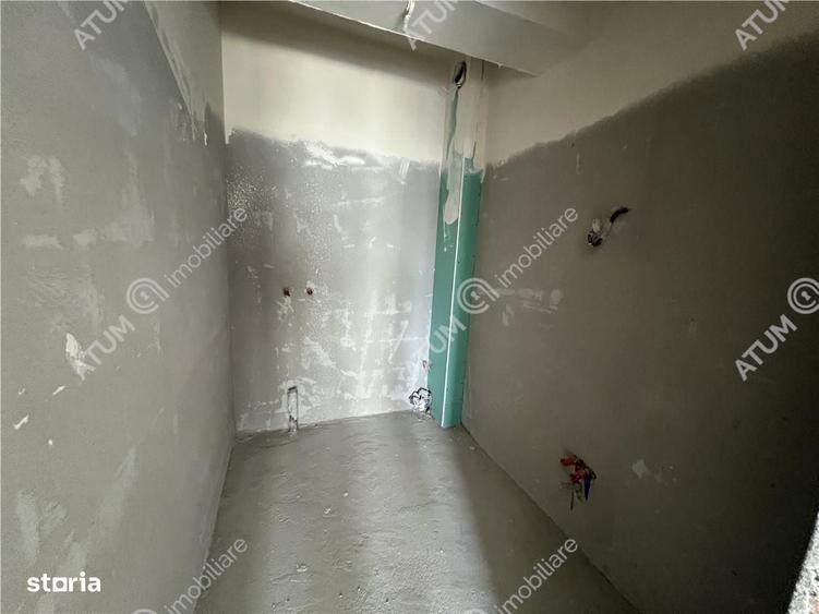 Apartament de 3 camere cu 2 bai si terasa etaj 2 zona Pictor Brana - 7