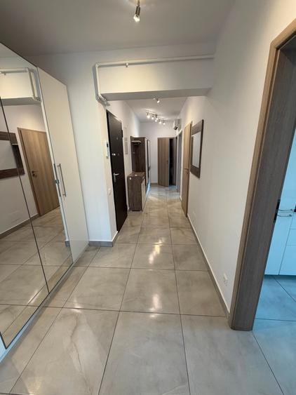 Apartament cu 3 camere decomandat în Grozăvești