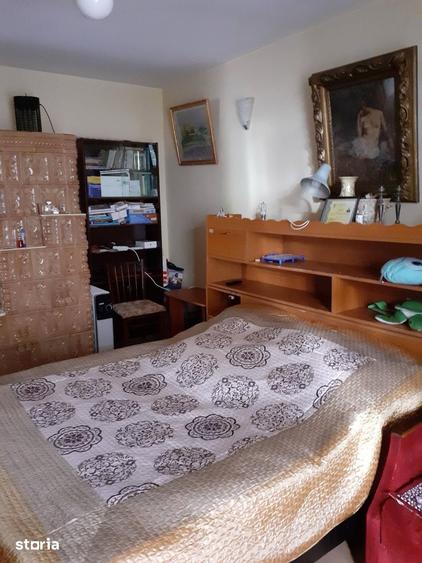 Casă cu 5 camere cu Teren 1243 Mp în Slobozia Nouă