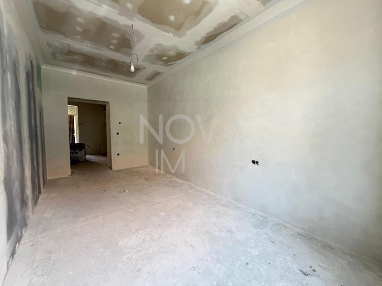Apartament cu 3 camere semidecomandat în Ultracentral