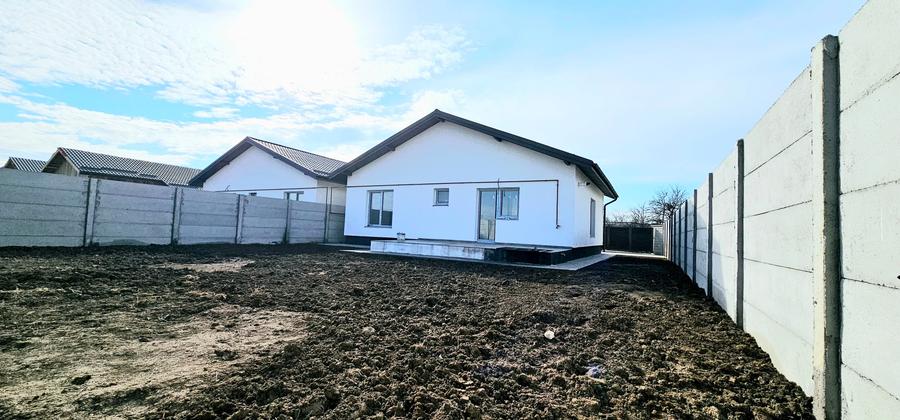 Casă individuală cu 3 camere cu Teren 360 Mp în Berceni