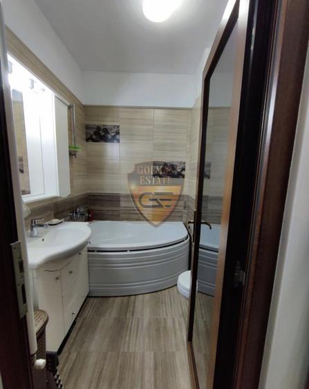 Apartament cu 2 camere semidecomandat, mobilat în Km 5