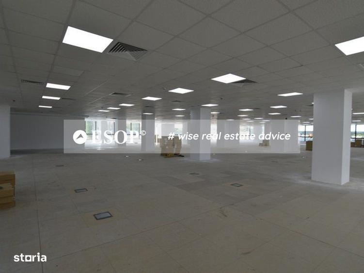 Spațiu comercial, de 900 mp, în Grozăvești