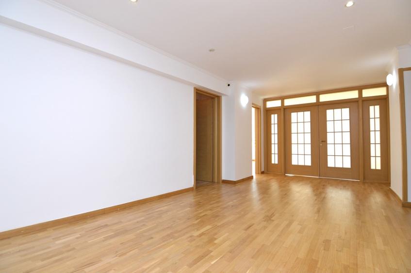 Apartament cu 4 camere decomandat în Unirii