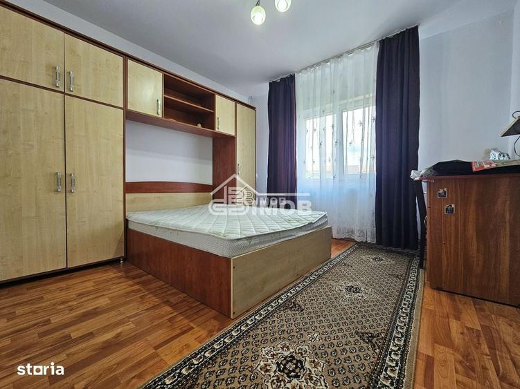 Apartament cu 3 camere în Tunari
