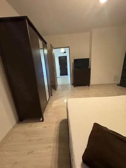 Garsonieră decomandată în Iancului