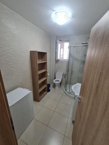 Apartament cu 2 camere decomandat în Giroc