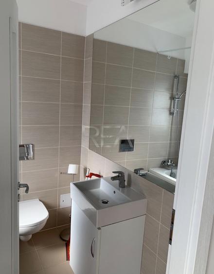Apartament cu 2 camere decomandat, mobilat în Barbu Văcărescu