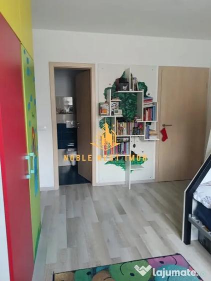 Apartament 3 camere de vanzare Tractorul, Bra?ov | COM - Brasov (Brasov) - 7