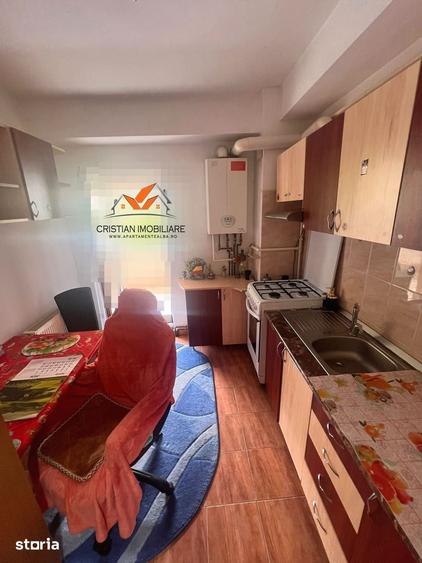 Apartament cu 2 camere decomandat în Cetate