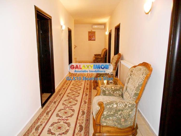 Casă cu 10 camere cu Garaj în Snagov