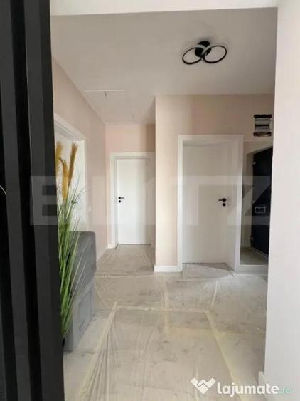 Casă cu 4 camere cu Teren 300 Mp în Central