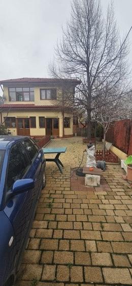 Casă individuală cu 5 camere cu Canalizare în Brâncoveanu