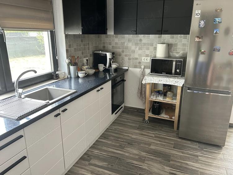 Casă cu 1 camere cu Teren 470 Mp în Central