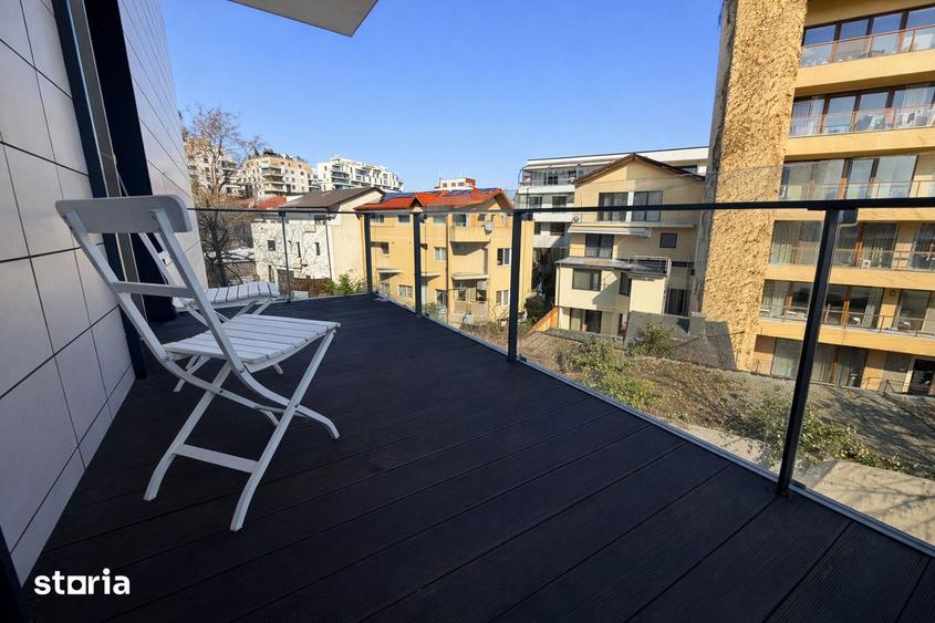 Apartament cu 3 camere decomandat în Aviației