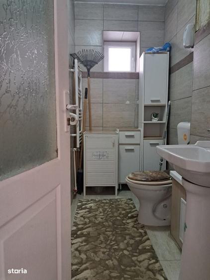 Spațiu comercial, de 40 mp, în Mircea cel Bătrân