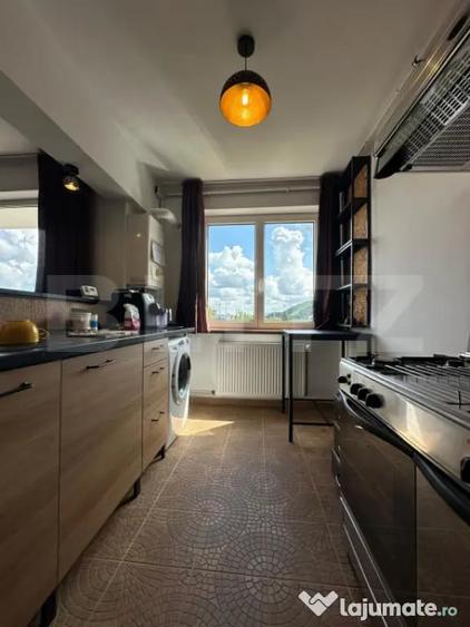 Apartament cu 2 camere semidecomandat în Ultracentral