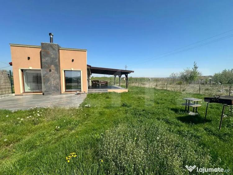 Casă cu 3 camere cu Teren 500 Mp în Central
