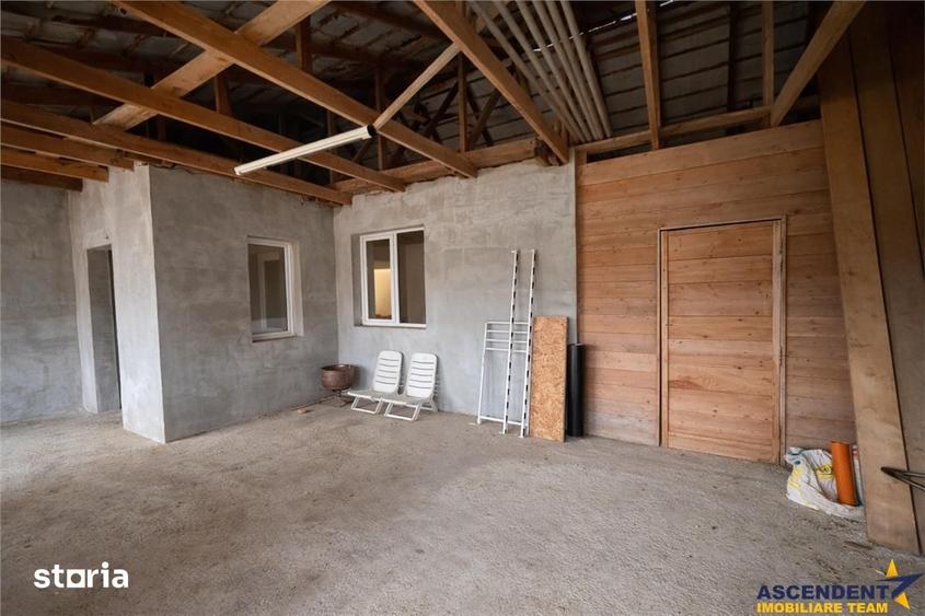 Casă cu 3 camere cu Teren 2700 Mp în Sânpaul