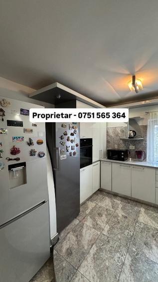 Apartament cu 3 camere decomandat în Mărăști