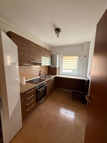 Apartament cu 2 camere decomandat în Andrei Mureșanu