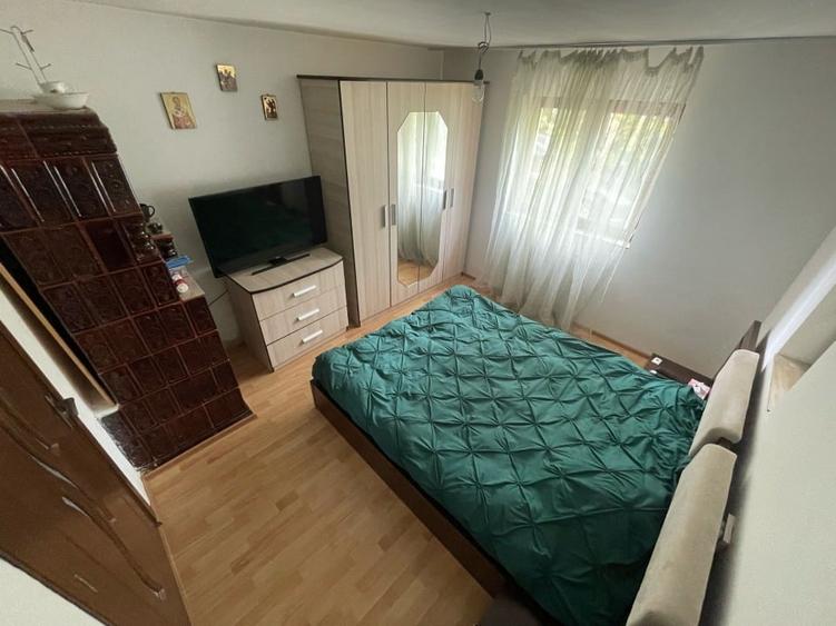 Casă individuală cu 4 camere cu Teren 1700 Mp în Vârtoapele de Jos