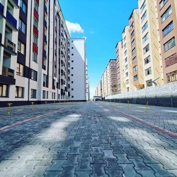 Apartament cu 2 camere decomandat în Chiajna