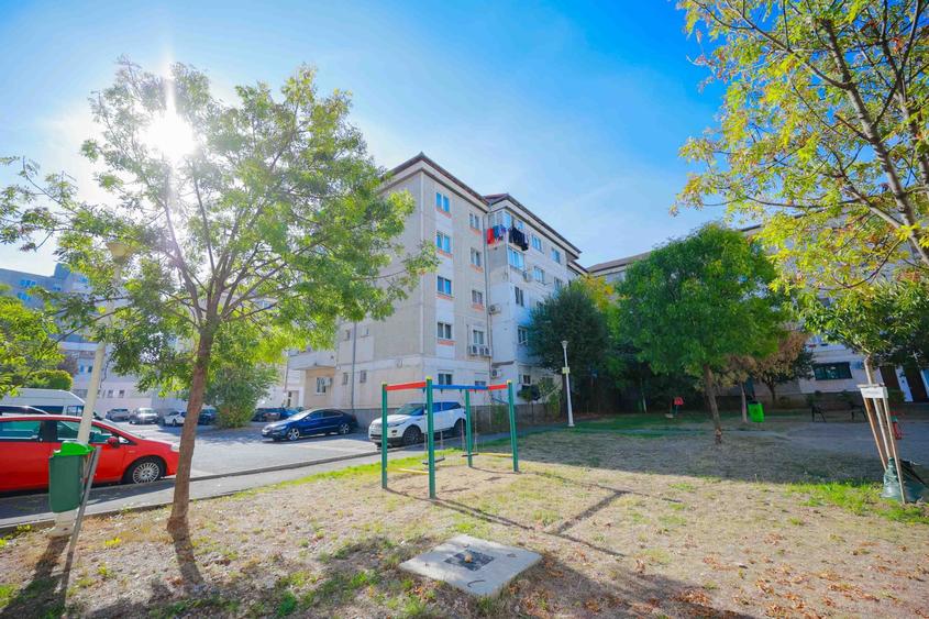 Apartament cu 2 camere decomandat în Dragoș Vodă