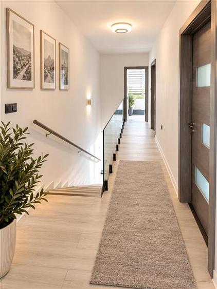 Duplex cu 4 camere cu Teren 500 Mp în Livezeni