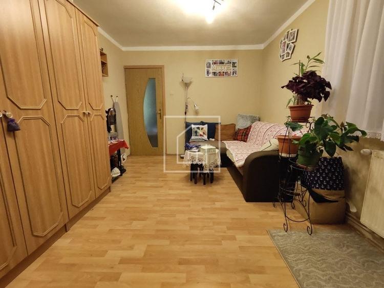 Apartament cu 2 camere decomandat, mobilat în Valea Aurie