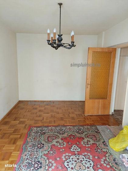 Apartament cu 3 camere în Vitan