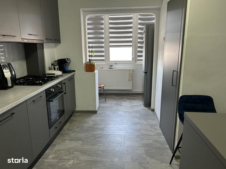 Apartament cu 2 camere decomandat în Miorița