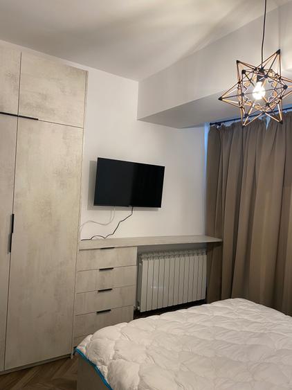 Apartament cu 2 camere semidecomandat în Palazu Mare