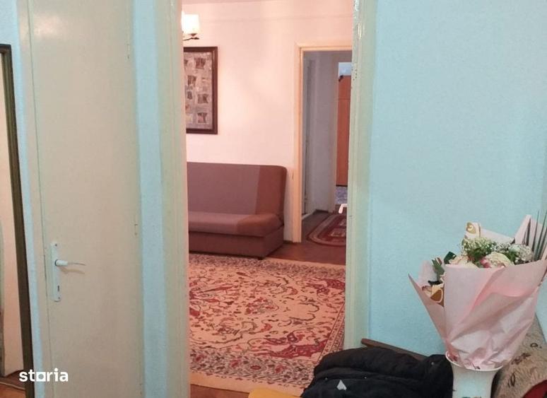 Apartament cu 2 camere în Podu Roș