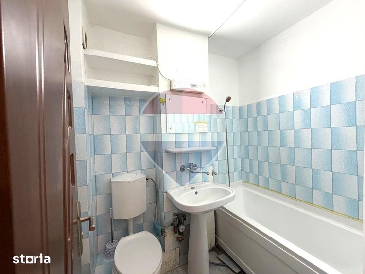 Apartament 2 camere semidecomandate , etaj 1/4 Strada Milcov - 9