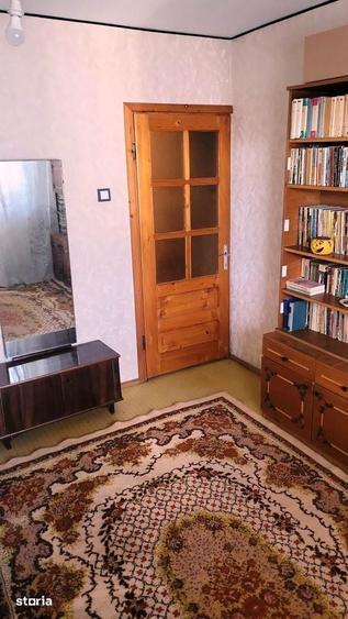 Apartament cu 4 camere decomandat în Ultracentral