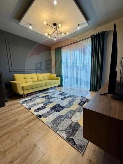 Apartament cu 2 camere decomandat, mobilat în Florești — fotografia 1