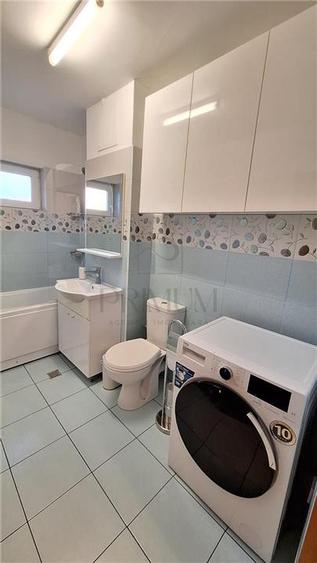 Apartament cu 4 camere decomandat, mobilat în Complex Studențesc