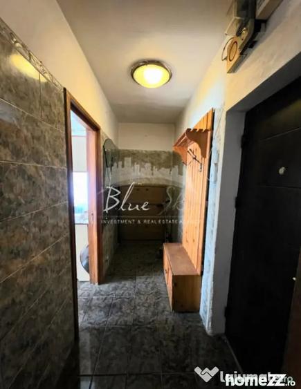 Apartament cu 3 camere semidecomandat în Tăbăcărie