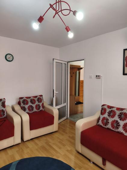 Apartament cu 2 camere semidecomandat în Alexandru cel Bun