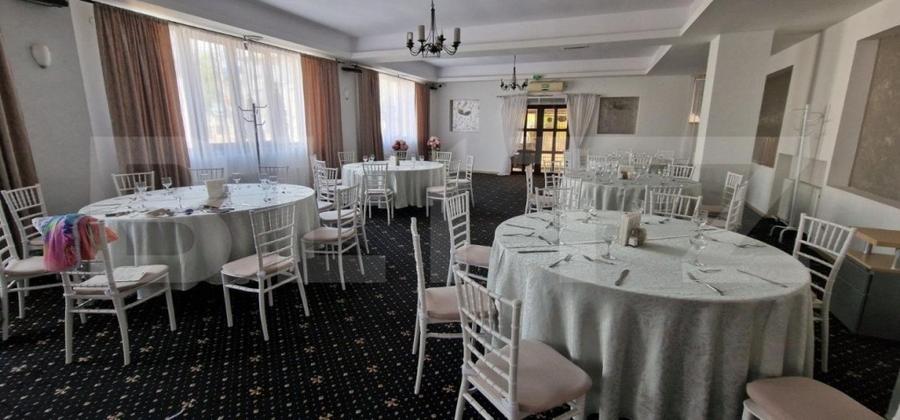 Casă cu 5 camere cu Teren 1500 Mp în Central