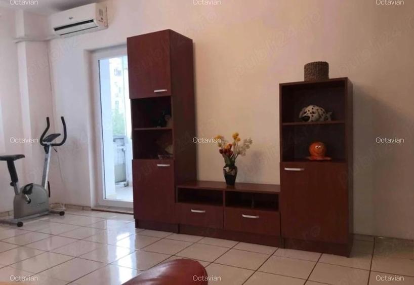 Garsonieră decomandată în Iancului